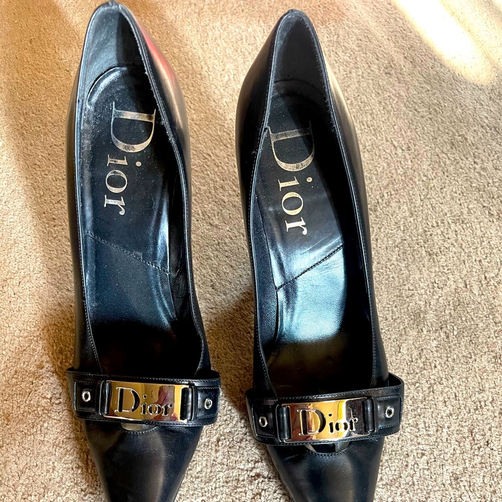 I bought them brand New I wore them one of two times. Excellent condition.